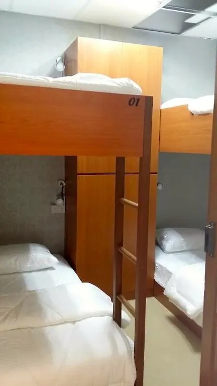 D & E Inn Pte Ltd Singapore Singapore