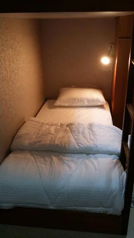 Hotell D & E Inn Pte Ltd Singapore